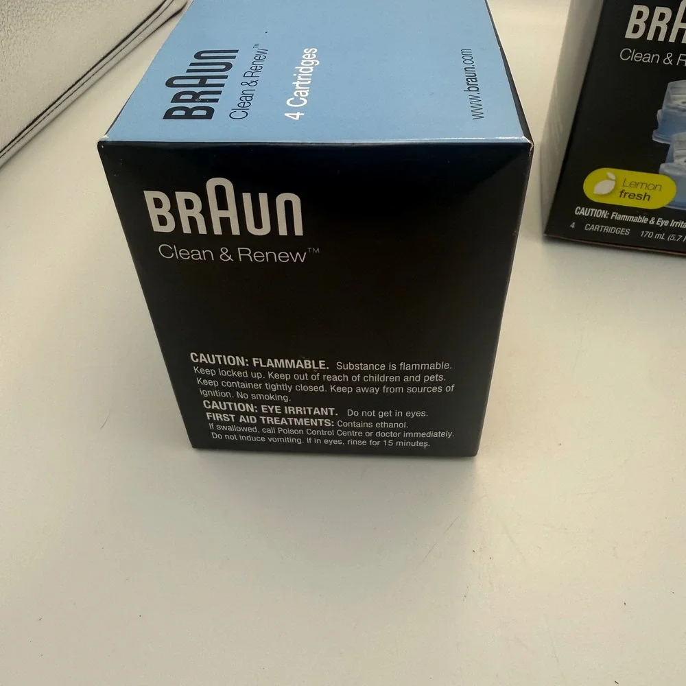 Braun Clean & Renew CCR4 Shaver Cleaning Cartridges Lemon Fresh 4 Pack Lot of 2